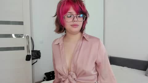 Snapshot of erapody chatting on June 23, 6:22 am Venice online show from June 23, 6:22 am