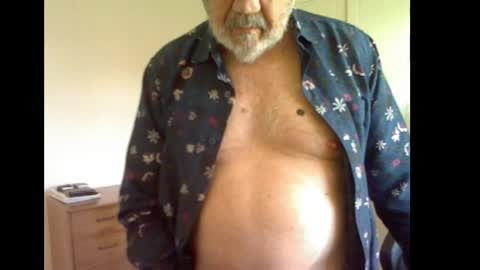 Snapshot of erasmus_d chatting on May 11, 5:43 pm erasmus_d online show from May 11, 5:43 pm