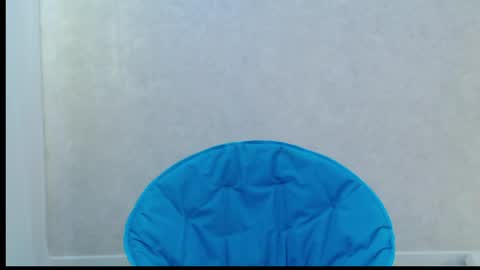 Snapshot of eren_jaeger2000 chatting on May 24, 1:32 am Eren online show from May 24, 1:32 am