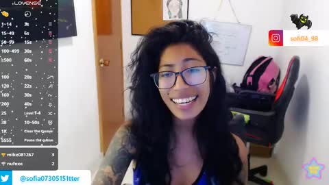 Snapshot of eren_mikasa chatting on May 15, 11:12 pm sofia online show from May 15, 11:12 pm