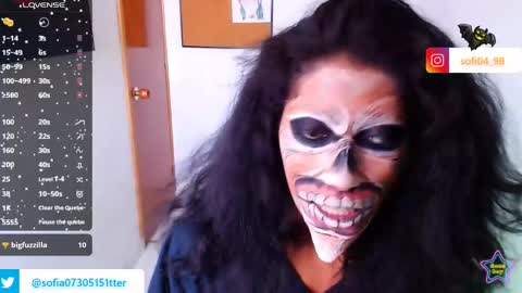 Snapshot of eren_mikasa chatting on May 16, 5:12 pm sofia online show from May 16, 5:12 pm