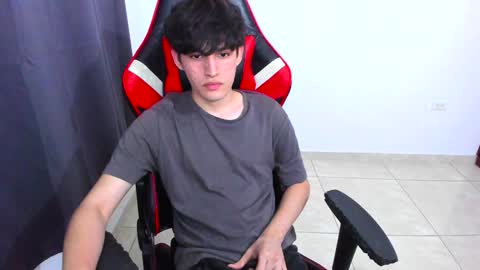 eren_tatakae online show from January 17, 12:20 am