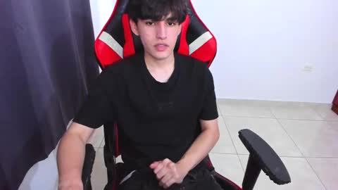 eren_tatakae online show from February 16, 8:55 pm