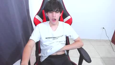 eren_tatakae online show from October 4, 8:51 pm