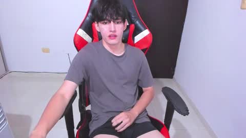 eren_tatakae online show from March 12, 1:23 am