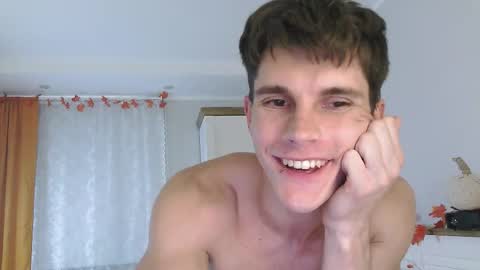 Eric Crush online show from October 8, 4:21 am