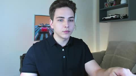 Snapshot of eric_ether chatting on October 12, 5:45 pm Eric online show from October 12, 5:45 pm