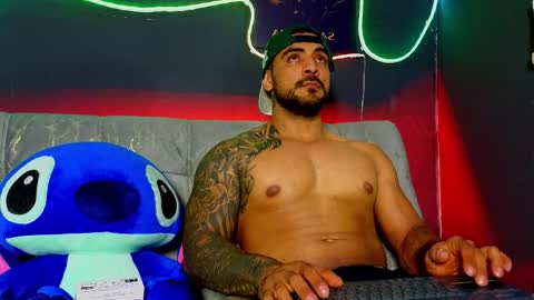 Brayan online show from April 7, 3:18 am