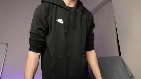    online show from October 7, 7:55 pm