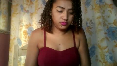 erica0586 online show from September 23, 7:22 am