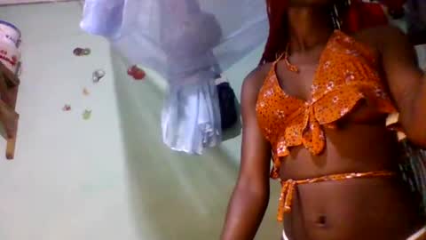 Snapshot of erica843871 chatting on September 13, 7:46 pm Erica online show from September 13, 7:46 pm