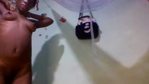 Snapshot of erica843871 chatting on September 27, 8:36 pm Erica online show from September 27, 8:36 pm