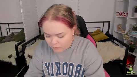 erica_love_ online show from October 11, 5:39 am