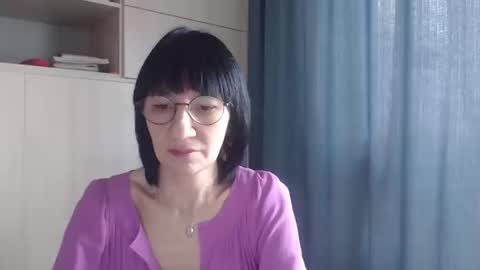 ericablack8 online show from March 13, 7:37 am