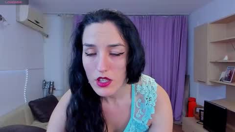 Erika online show from February 9, 7:49 am