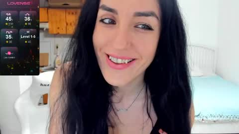 Erika online show from June 3, 10:15 pm