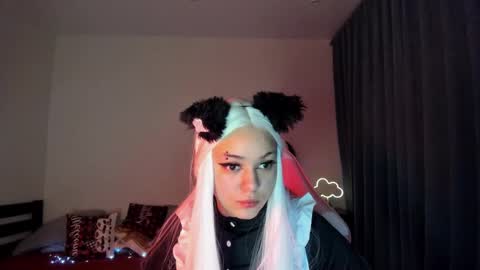 Erica online show from December 26, 2:16 pm