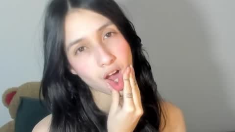 Snapshot of ericbana_ chatting on September 30, 3:33 am Dayanna online show from September 30, 3:33 am