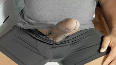 EricBishop1 online show from April 5, 10:29 pm