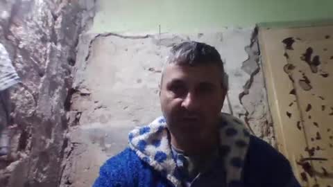 Snapshot of ericboy32 chatting on October 11, 10:19 pm eric online show from October 11, 10:19 pm