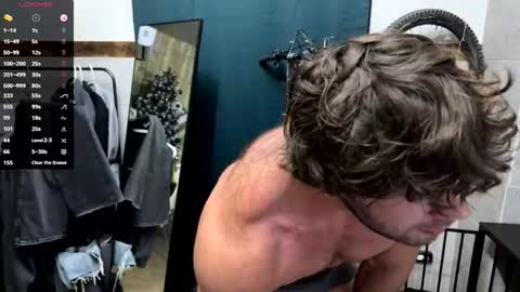 Snapshot of ericeric507 chatting on February 4, 5:30 pm Nick online show from February 4, 5:30 pm