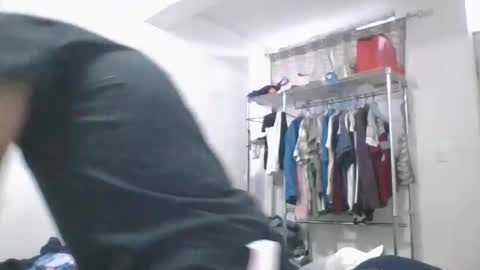 erichpollo online show from November 30, 11:20 pm