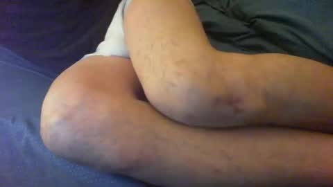 Snapshot of erick080808 chatting on January 17, 6:04 am Erick online show from January 17, 6:04 am