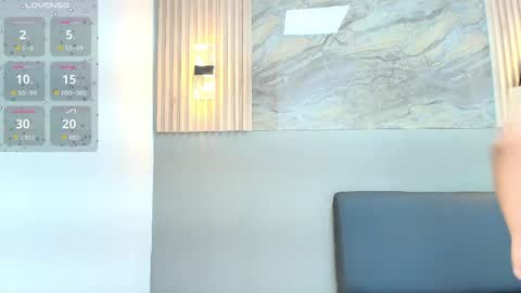 Erick online show from April 11, 8:57 pm