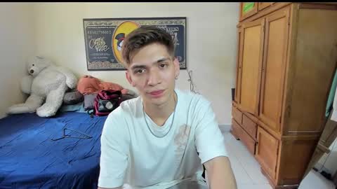 erick_de_rossee online show from March 19, 6:23 pm