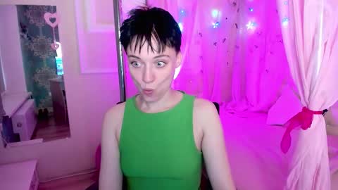 Ericka online show from November 12, 7:20 am