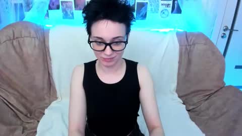 Ericka online show from December 21, 5:09 pm