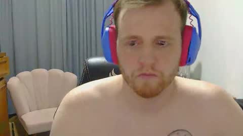 erickblink online show from April 22, 3:42 am