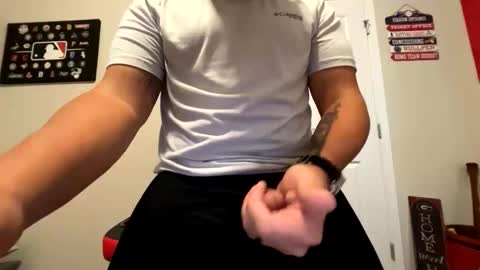 Snapshot of ericldavis71 chatting on October 2, 9:00 pm ericldavis71 online show from October 2, 9:00 pm