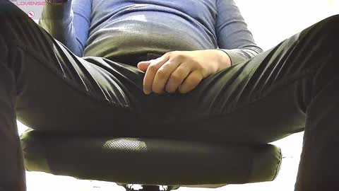 Snapshot of ericric49 chatting on November 5, 7:41 am ericric49 online show from November 5, 7:41 am