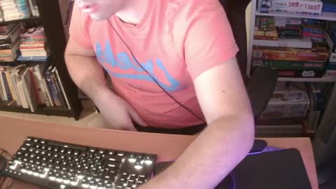 Snapshot of erik_dapper chatting on April 7, 6:41 pm Erik Dapper online show from April 7, 6:41 pm