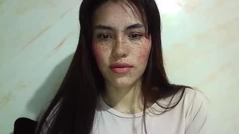 Snapshot of erika_depp chatting on February 15, 4:14 pm Erika online show from February 15, 4:14 pm