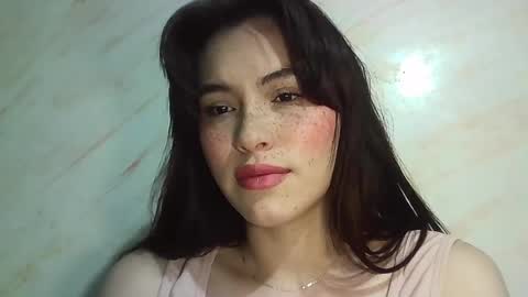 Snapshot of erika_depp chatting on June 20, 5:27 pm Erika online show from June 20, 5:27 pm