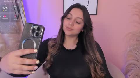 Snapshot of erika_mendez1 chatting on May 5, 7:00 pm Erika Mendez online show from May 5, 7:00 pm