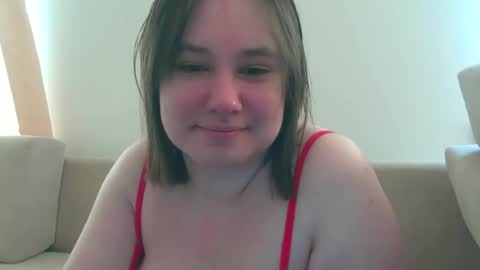 Snapshot of erikatwins chatting on January 17, 7:13 am Erika online show from January 17, 7:13 am