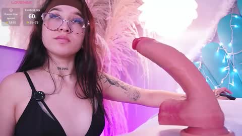 Eri  online show from December 22, 10:18 pm