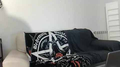 Erica online show from January 18, 11:41 pm