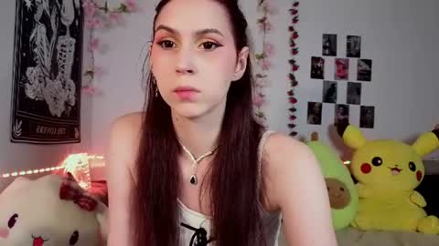Snapshot of erisunn chatting on June 26, 7:18 pm EriSun online show from June 26, 7:18 pm