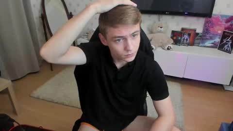 Snapshot of ermak_reborn chatting on September 29, 12:05 am Max online show from September 29, 12:05 am