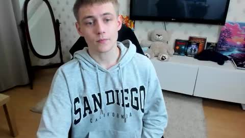 Snapshot of ermak_reborn chatting on November 7, 12:21 am Max online show from November 7, 12:21 am