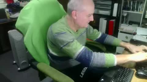 ernello online show from November 15, 11:10 pm