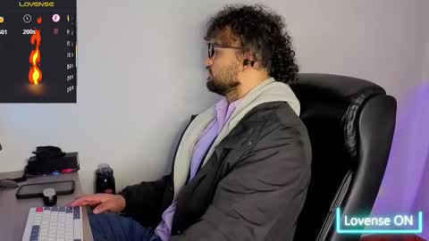 ernesto rodriguez 82 online show from October 15, 4:12 am