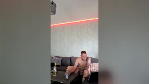 Snapshot of eroguy20 chatting on July 23, 12:36 pm eroguy20 online show from July 23, 12:36 pm