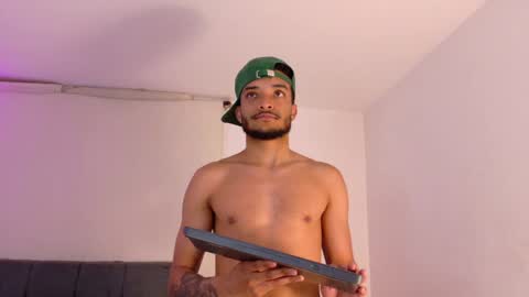 Eros online show from April 7, 12:33 am