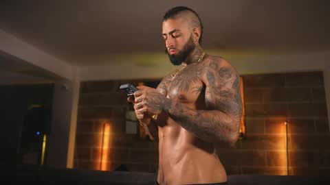 Snapshot of eros_dark_ chatting on April 14, 11:22 pm EROS DARK online show from April 14, 11:22 pm