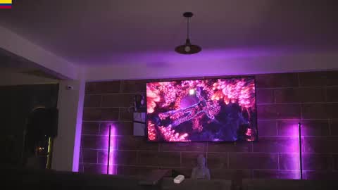 Snapshot of eros_dark_ chatting on April 19, 1:05 am EROS DARK online show from April 19, 1:05 am
